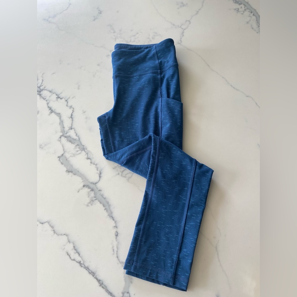 LUCY | Heathered blue Leggings. Size Small. I great condition. Athletic